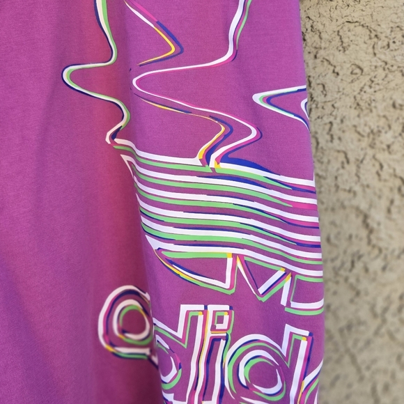 Adidas Pink Graphic Tee - Picture 2 of 5